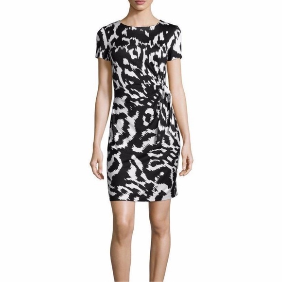 Diane Von Furstenberg Zoe Dress Short Sleeves Black White 100% Silk Size 8 Women - Picture 1 of 12